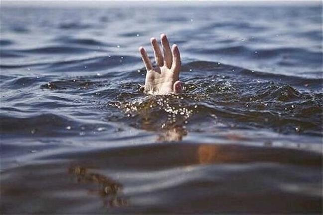 زن و شوهر تهرانی در دریای خشکبیجار جان  باختند