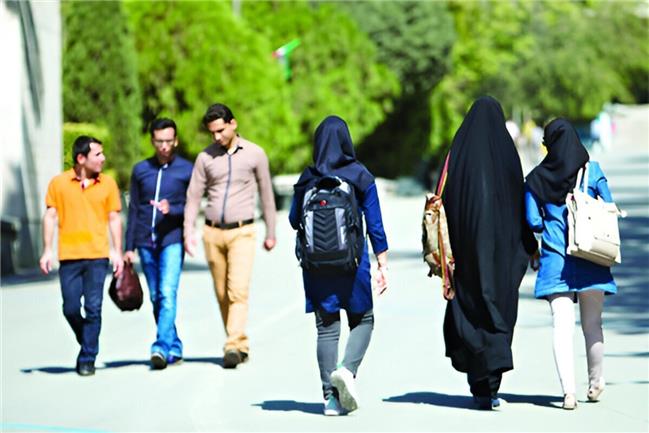 ۱۷ میلیون جوان ایرانی هرگز ازدواج نکرده‌اند
