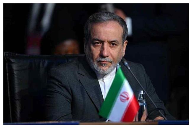 شمشیر استیضاح بالای سر عراقچی