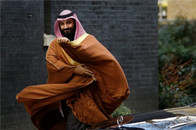 محمدبن سلمان کجاست؟ 
آخرین حضور علنی ولیعهد سعودی پس از حمله به فرودگاه ریاض