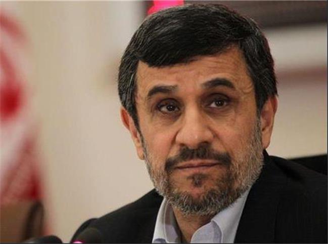 جز رهبری کسی نمی‌تواند احمدی‌نژاد را از مجمع تشخیص اخراج کند