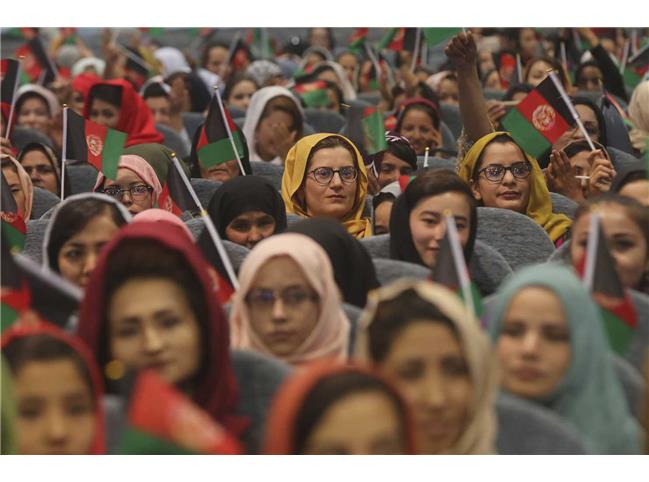 بیم‌ها و امیدهای زنان افغانستان