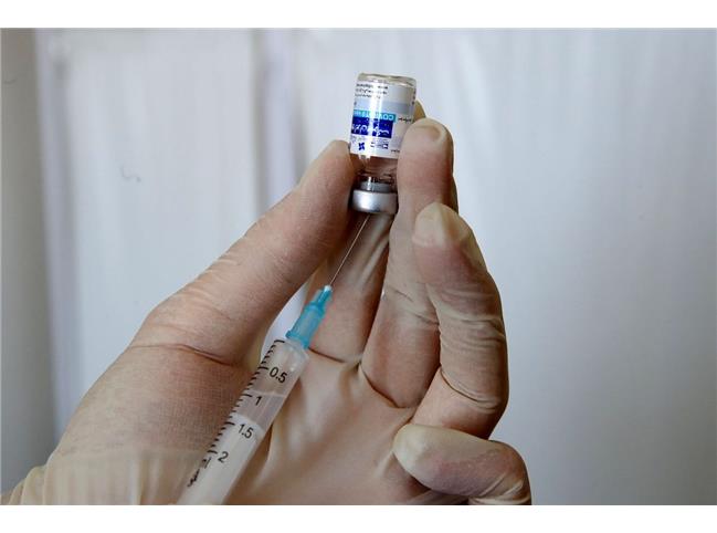 آیا می توان واکسن کرونا و آنفولانزا را با هم تزریق کرد