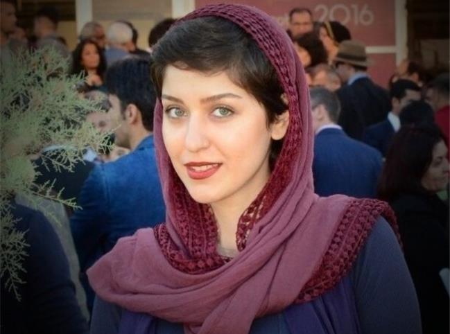 بیوگرافی مینو شریفی بازیگر نقش آتیه در سریال خسوف