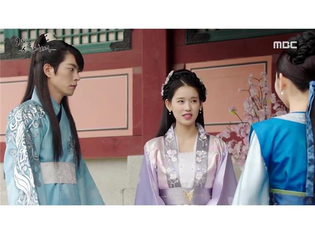 خلاصه داستان و بازیگران سریال کره ای پادشاه عاشق