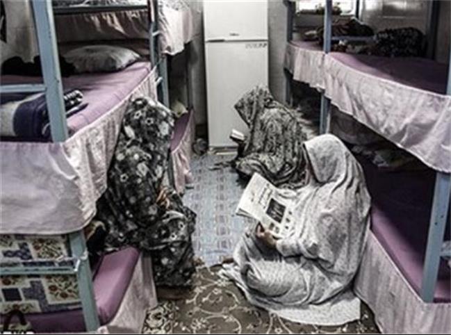 گفت‌وگوی بهروزآذر با زنان بازداشت‌شده اعترضات اخیر در زندان قرچک