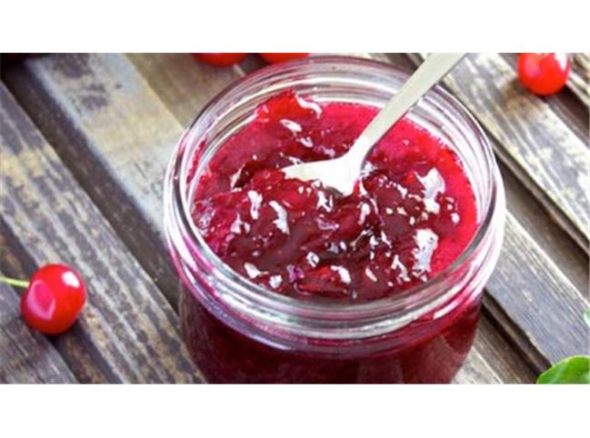 طرز تهیه کامل شربت و مربای آلبالو