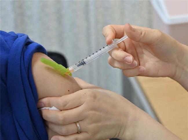 خطر واکسن‌نزن‌ها برای جامعه