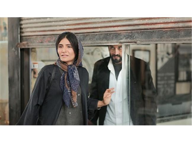 نگاهی به فیلم «قهرمان»؛ ایجاد موقعیتهای دوگانه