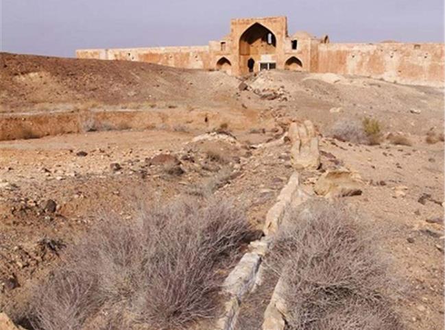 تاریخچه کاروانسرای قصر بهرام؛ مکانی تاریخی که باید ببینید